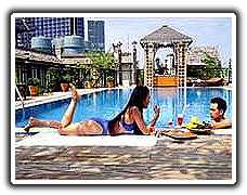 The Elegance Court Hotel Bangkok Swimming