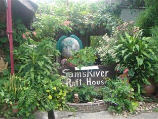Sam's River Raft House